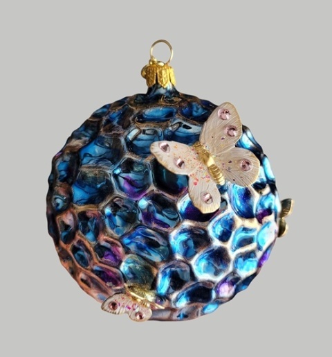 Bombka GlitterLab: Kula żłobiona opalizująca niebieska z motylami (5183NM)