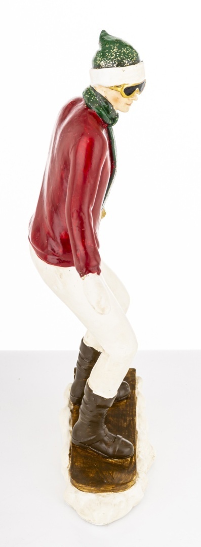 Figure 24cm athlete on a snowboard, polyresin (181002)