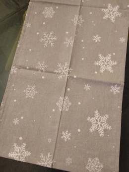 Bieżnik 30*120cm bawełn. beżowy ze śnieżynką (SJ2-312) -40%