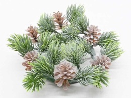 Green candle wreath with cones, diameter 9cm (CV34251)
