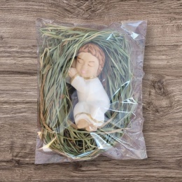 Baby on the hay small 7cm D6