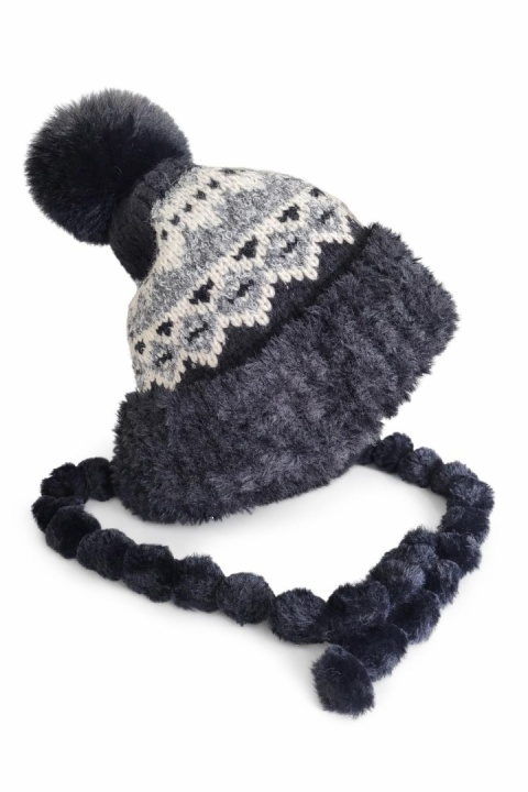 Czapka alpejska czarna z warkoczami (600150599)