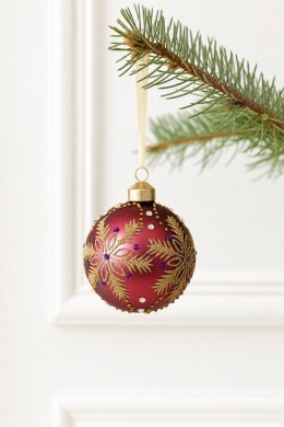 8cm dark pink glass bauble with a gold snowflake and pearls (071579)