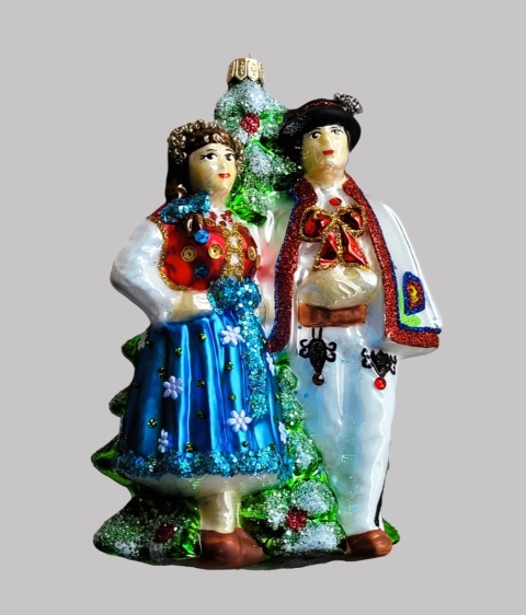 Bauble form: Highlander couple with a Christmas tree (64) SE