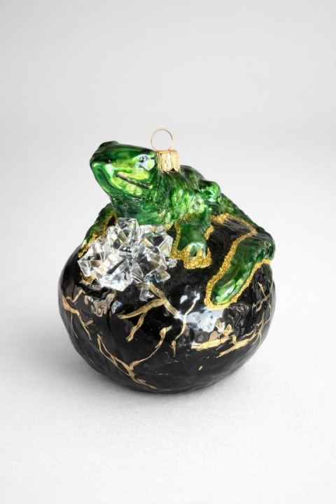 Morozko Ornament: Lizard on a Stone (164)