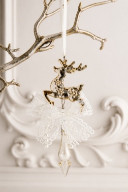 Reindeer and white bow with pearls hanging decoration (546494)