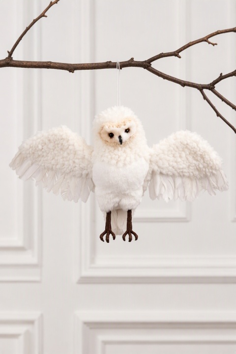 White flying owl hanging decoration (519221)