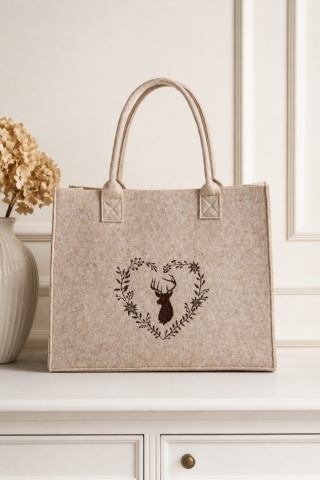Natural beige felt bag with heart and reindeer (185632)