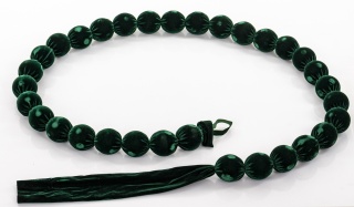 Velvet bauble garland, 6 cm, bottle green (186223)