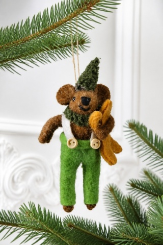 Mouse with skis ornament in a green outfit (545364) (J)