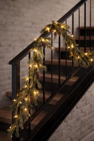 Green PE garland with light ends and cones, length 180cm (CV36315)