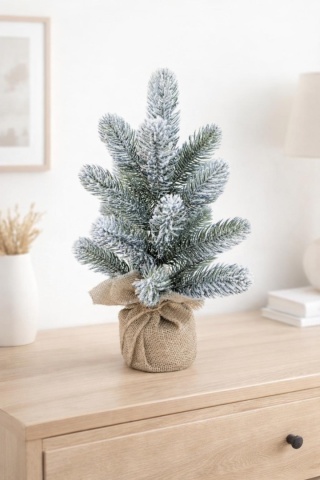 Choinka PE DELUX 35cm "śnieg" w worku jutowym (DC2052)L-20%