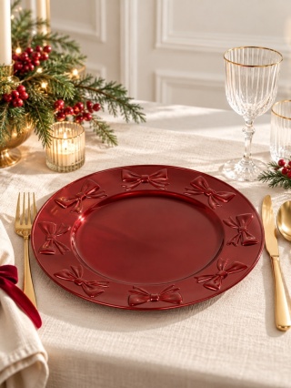 Red acrylic plate, 33 cm diameter, with small bows (601248)