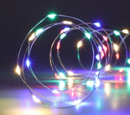 Lampki na druciku 80LED zewnętrzne kolorowe 8 funkcji+ timer 395cm na baterie (AX9732720)