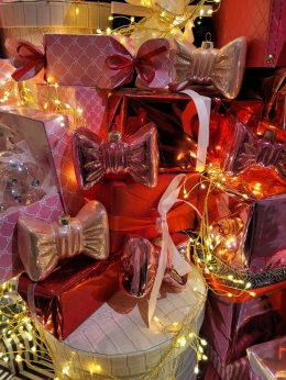 Bombka szklana: Kokarda ciemny róż (120658)-20%