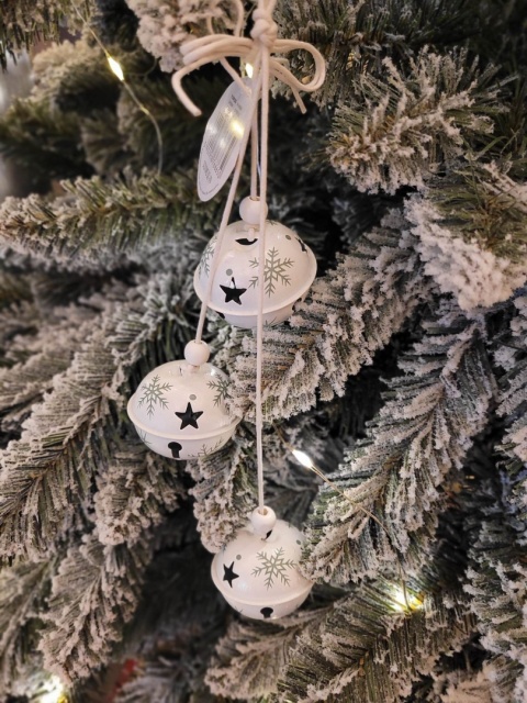 Kpl. 3 metalowe dzwonki fi 5cm na białym rzemyku (SC01M53Z-79)-20%