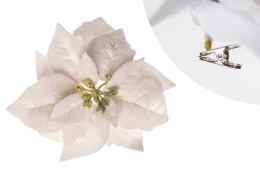 Ecru velvet poinsettia, 17cm diameter, on a clip (WYR03807)
