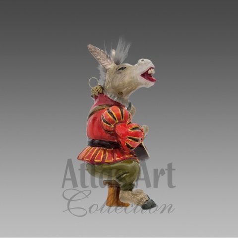 Atlas Art Ornament: Donkey with Mandolin (00779AA)
