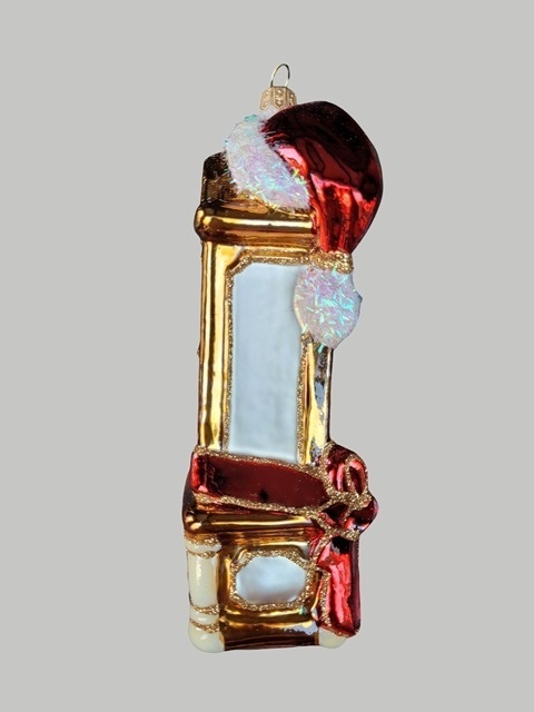 Bauble form: Standing clock in a cap (124) D