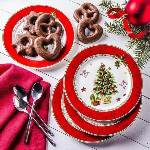 Set of 4 Porcelain Plates with Christmas Tree in Decorative Gift Box (555-7001)